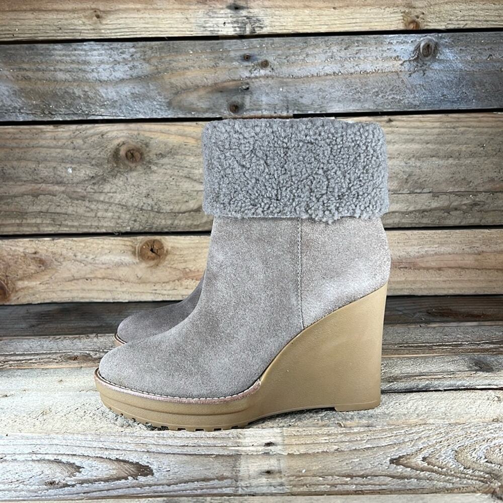 Lauren Ralph Lauren Steph Shearling-Trim Suede Bootie - Taupe 7 - NWOB